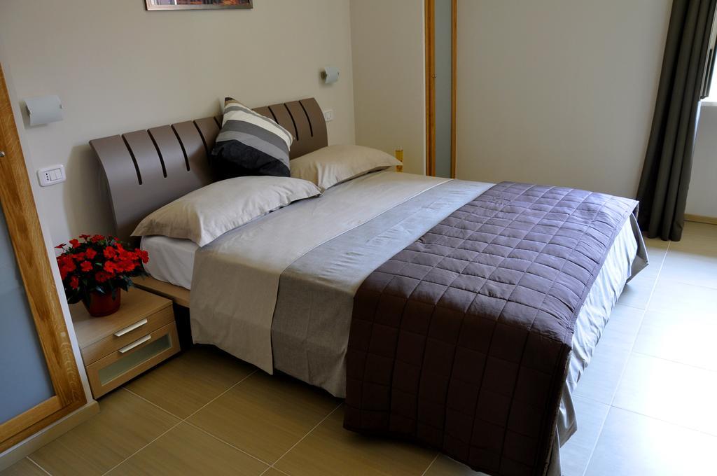 Vecchio Saracino - Carola 1801 Bed & Breakfast Agropoli Ruang foto